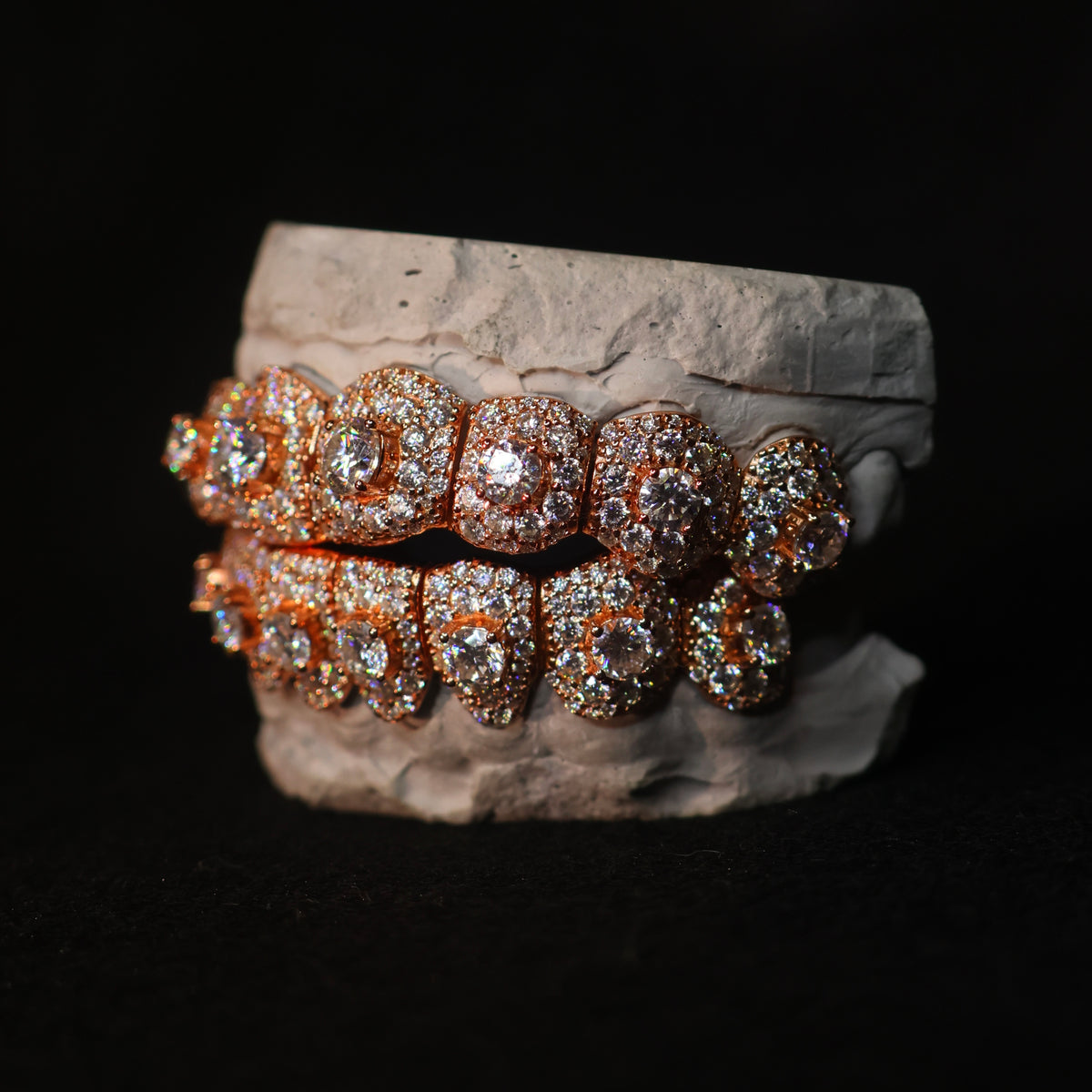 CENTER SET GRILLZ